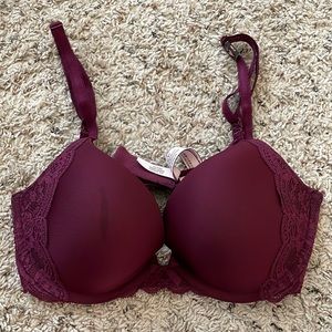 Victoria’s Secret Lace Push Up Bra